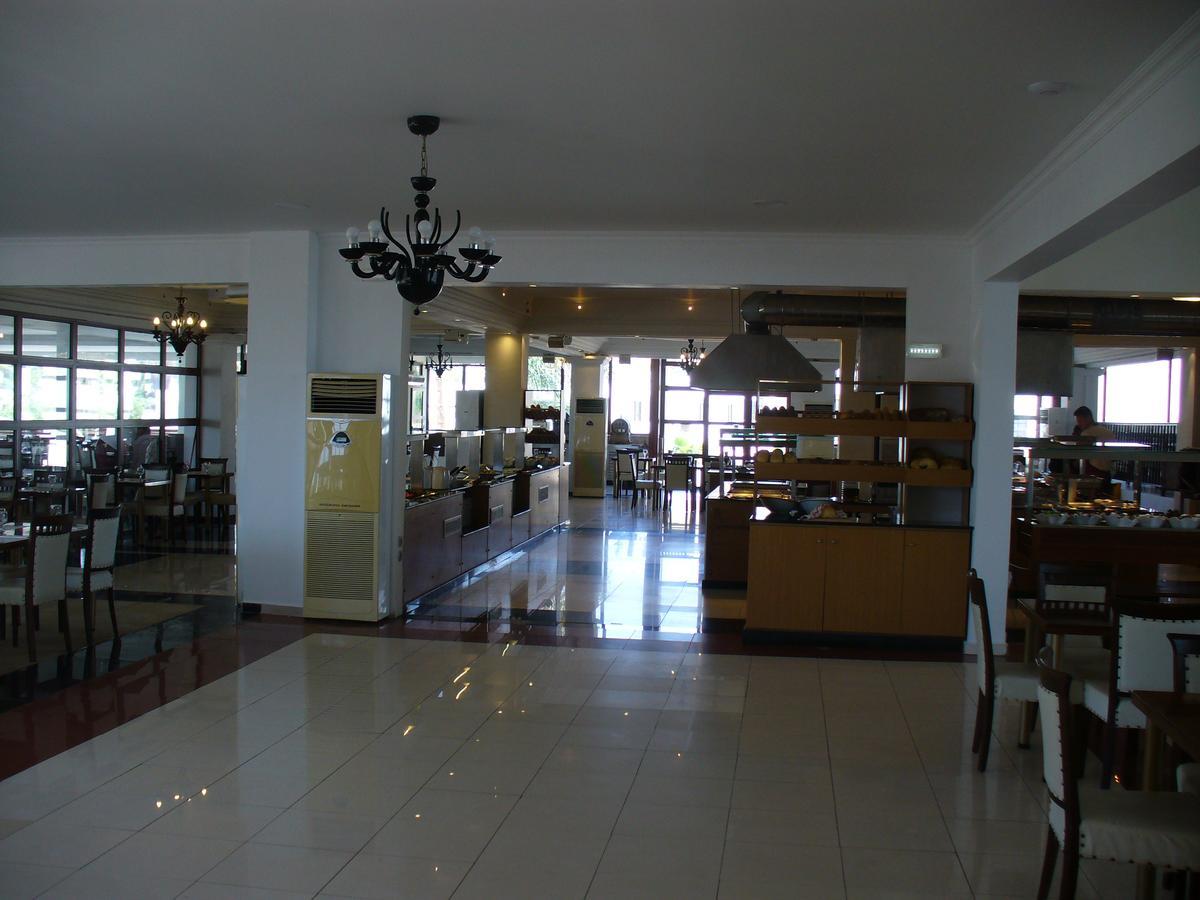 Costa Lindia Lardos