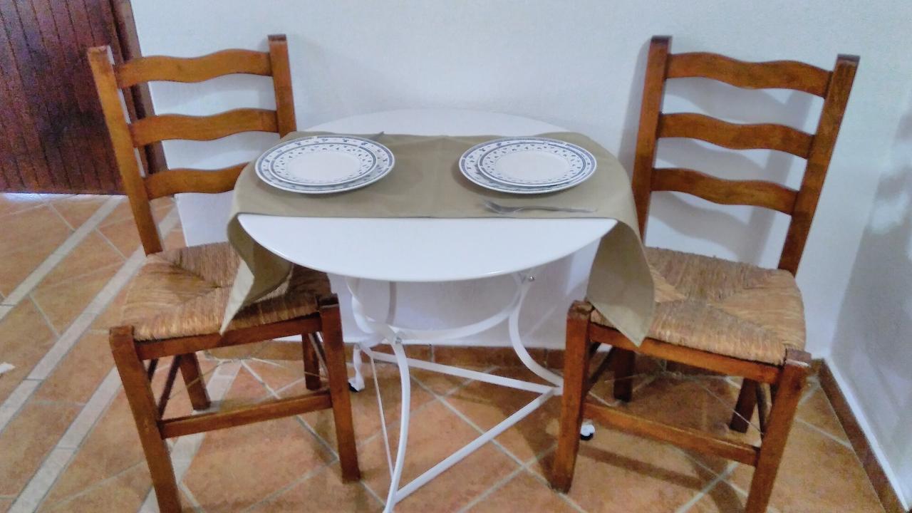 Maraki Aparthotel 3*