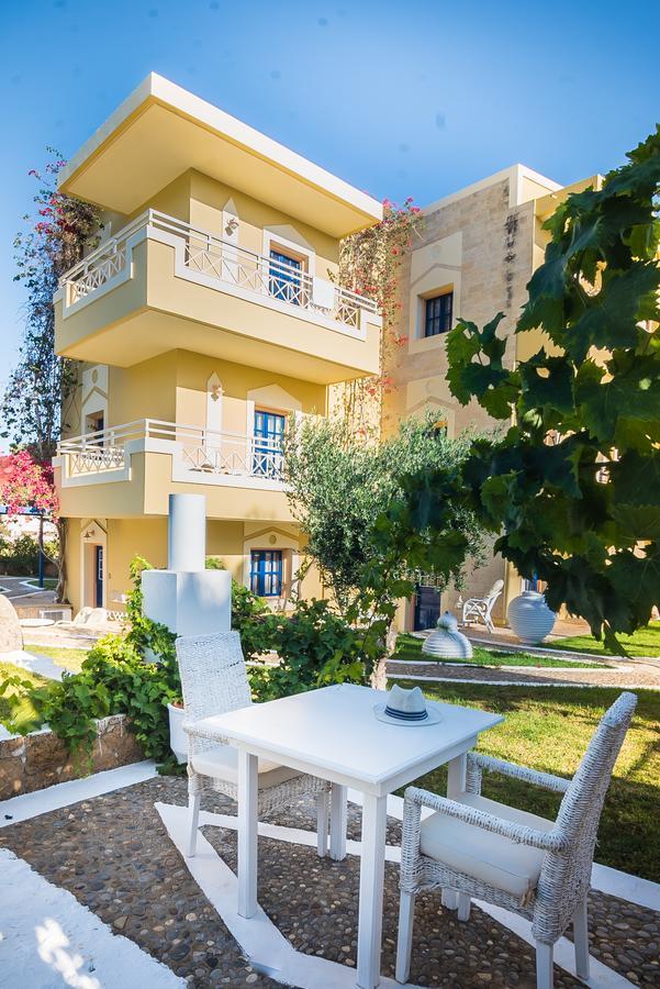 Parthenis & Aparthotel 3*