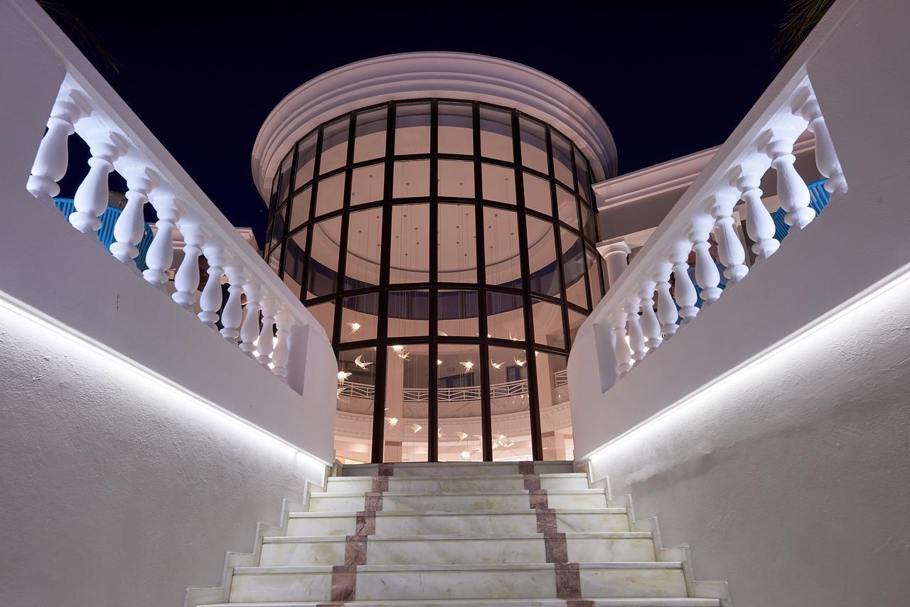 Resort Mythos Palace & 5*