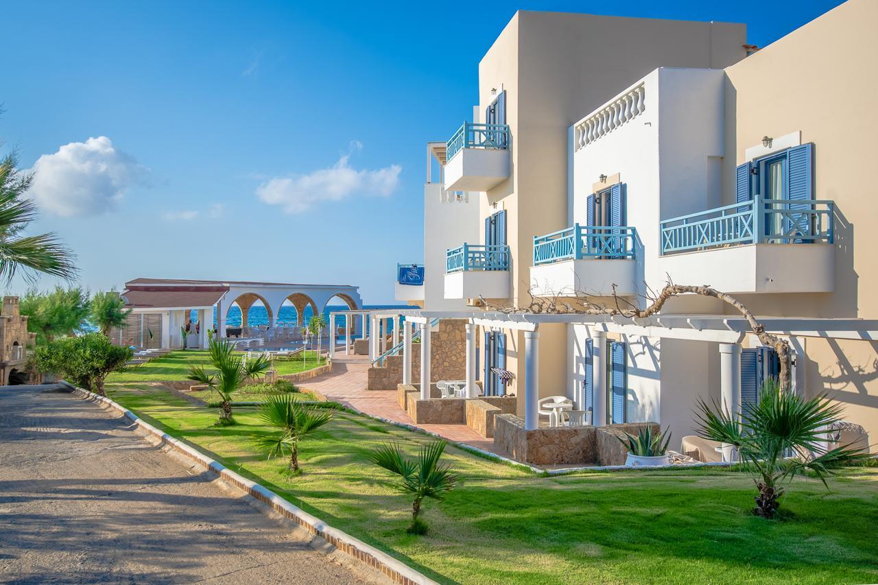 Aparthotel Pyrgos Blue