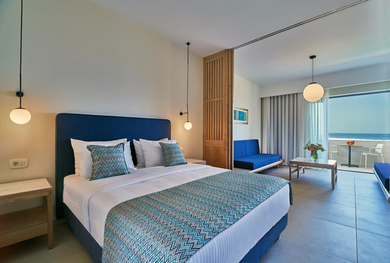 Silver & Hotel 4*