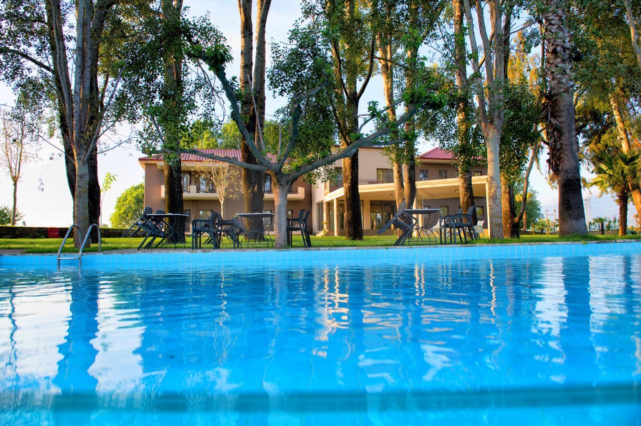 Corali Hotel