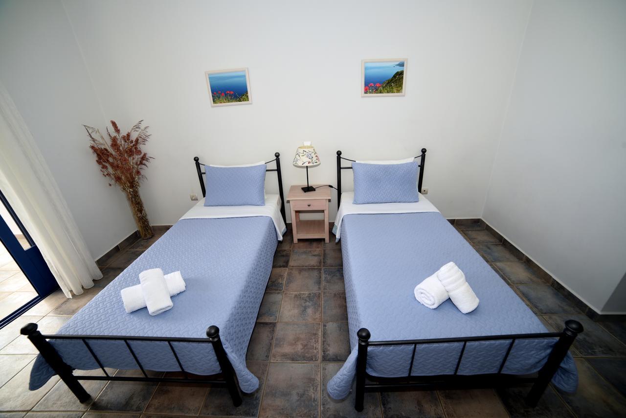 Hotel Avra Kyparission