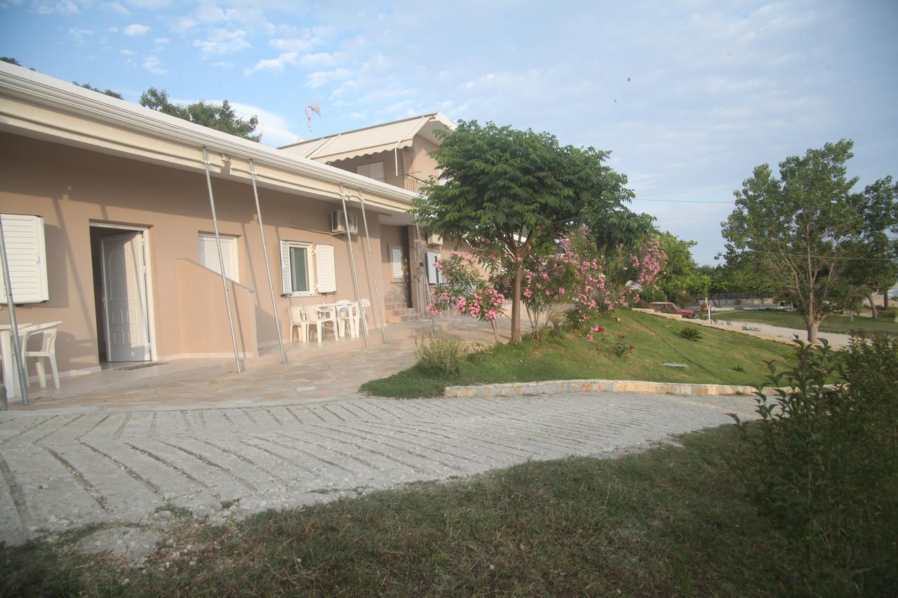 Aparthotel Akrothalassia Lygia (Epirus)