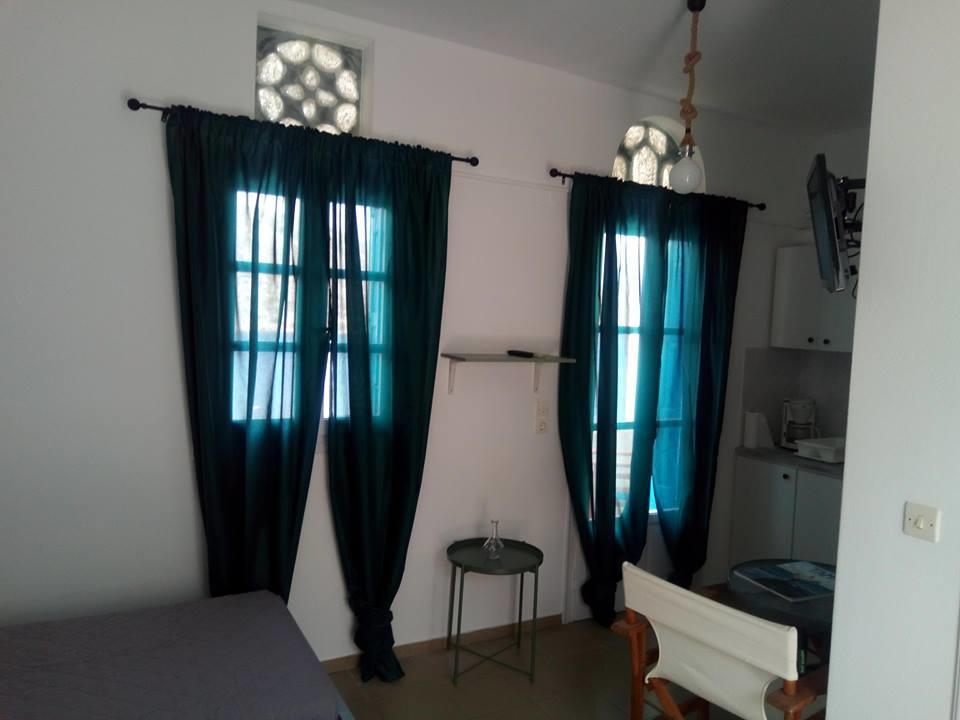 Elena * Panormos (Tinos)