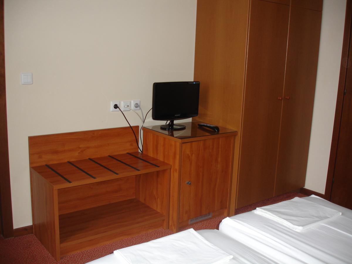 Hotel αi Pigai *