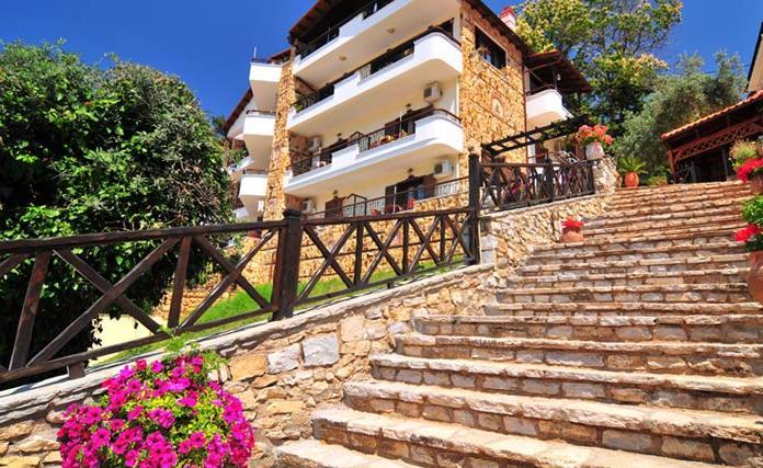Hera Aparthotel