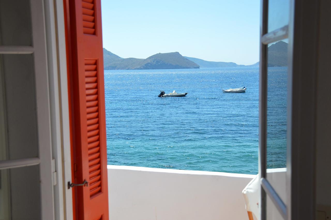 Capt Sotos * Klima (Milos)