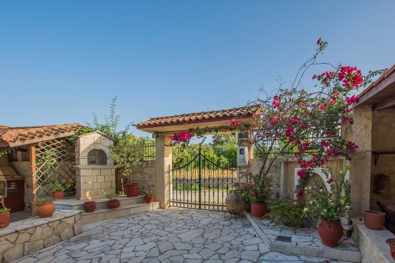 Apartment Porto Giardino Kypseli