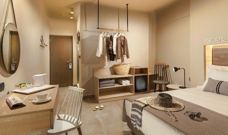 Carian Hotel