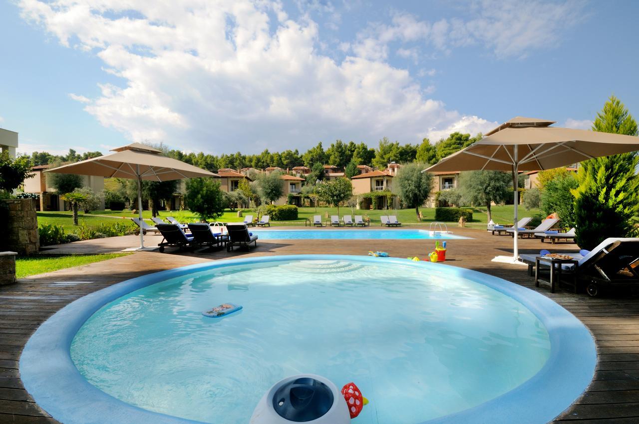 Sani Polyastron & 4* Sani (Chalkidiki)
