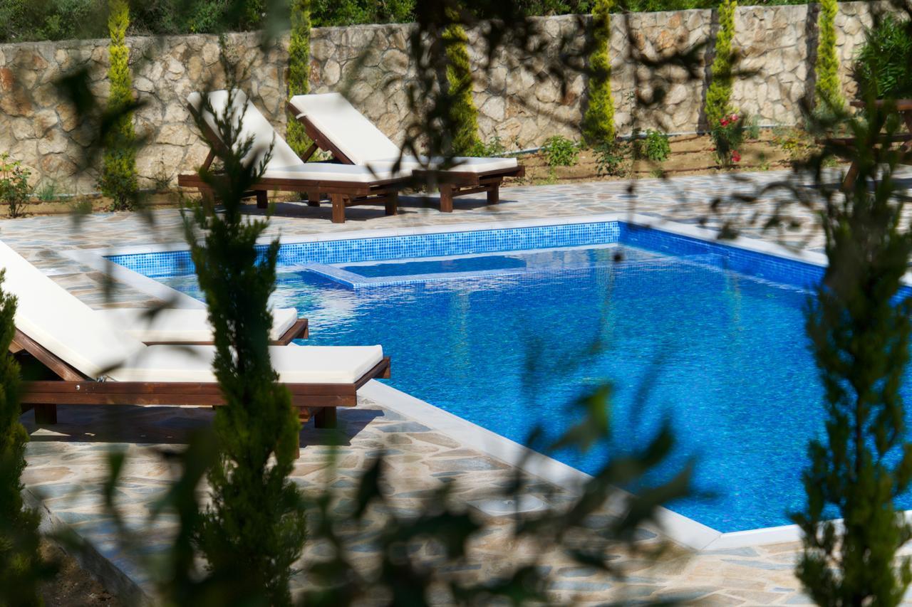 Eglina Villa's Minia