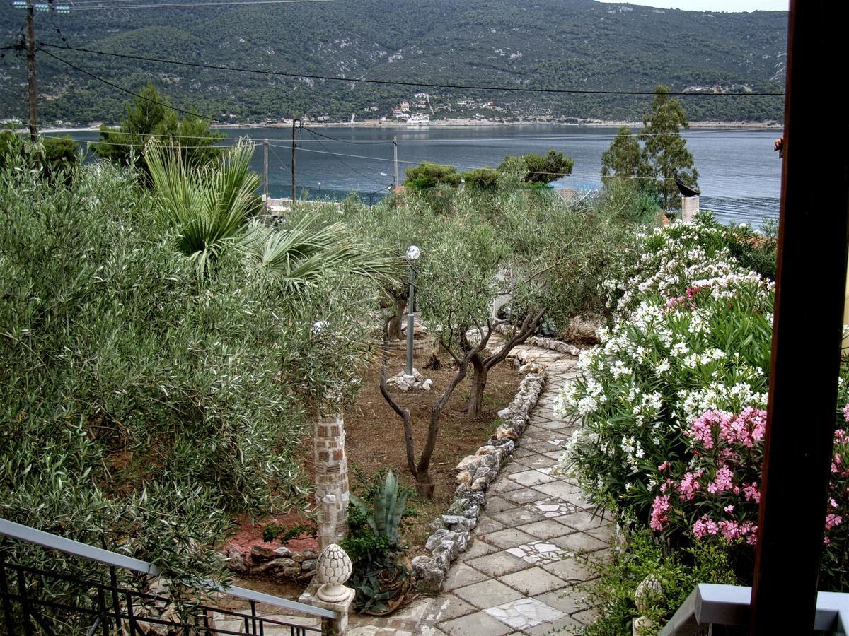 Charming Country By The Sea