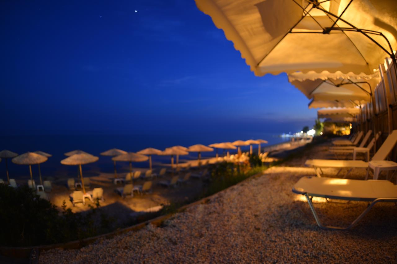 Aparthotel Crown Nea Skioni