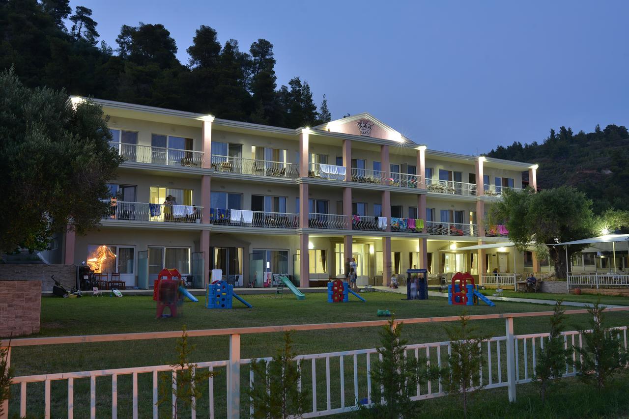Crown Aparthotel 3*