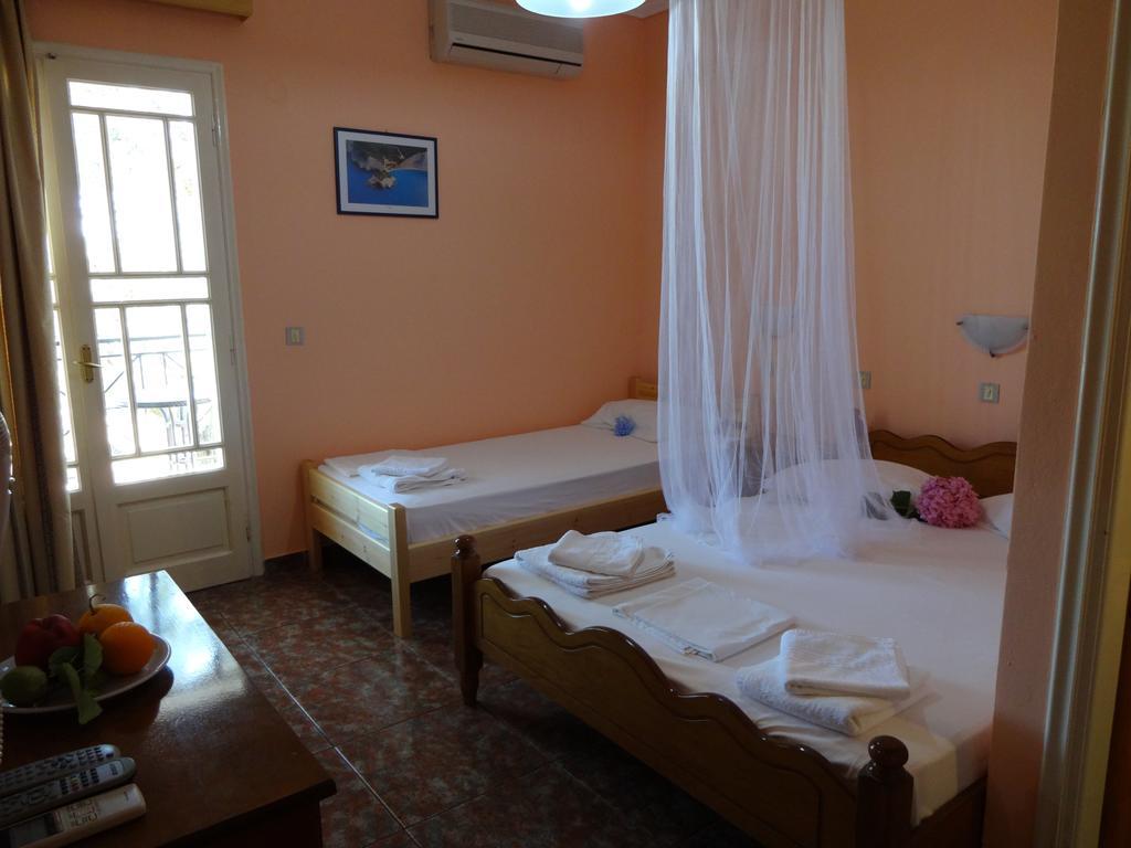 Pansion Filoxenia & Aparthotel 3*