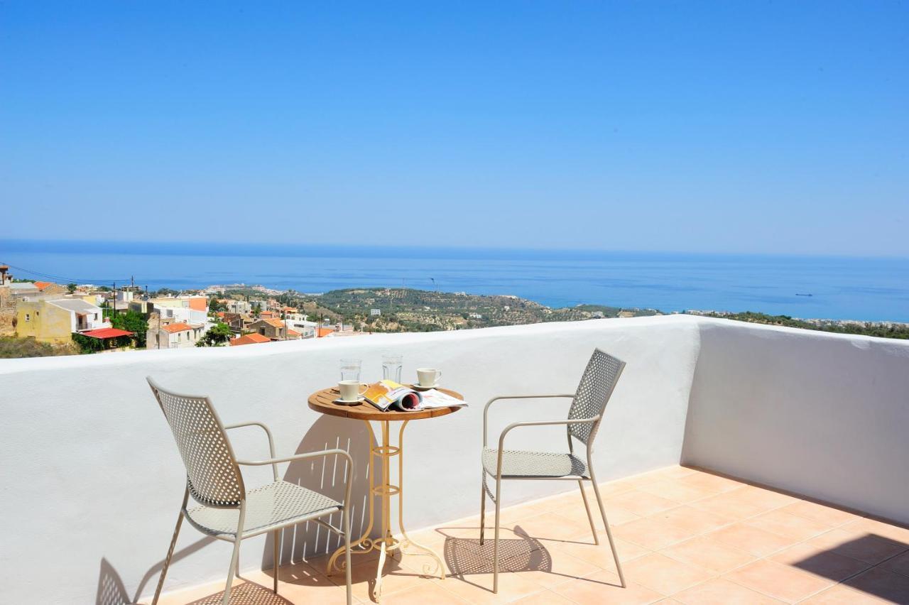 Thimonies Villas Roussospition