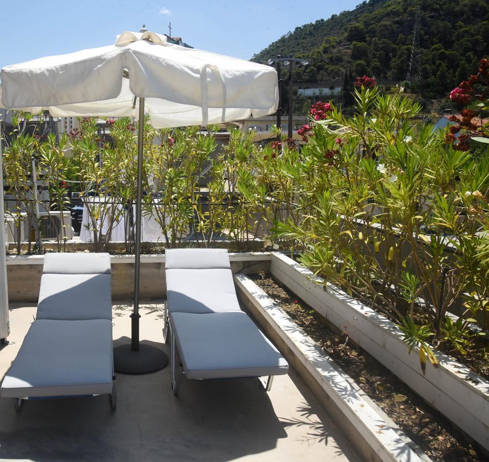 Alissachni Luxury Derveni