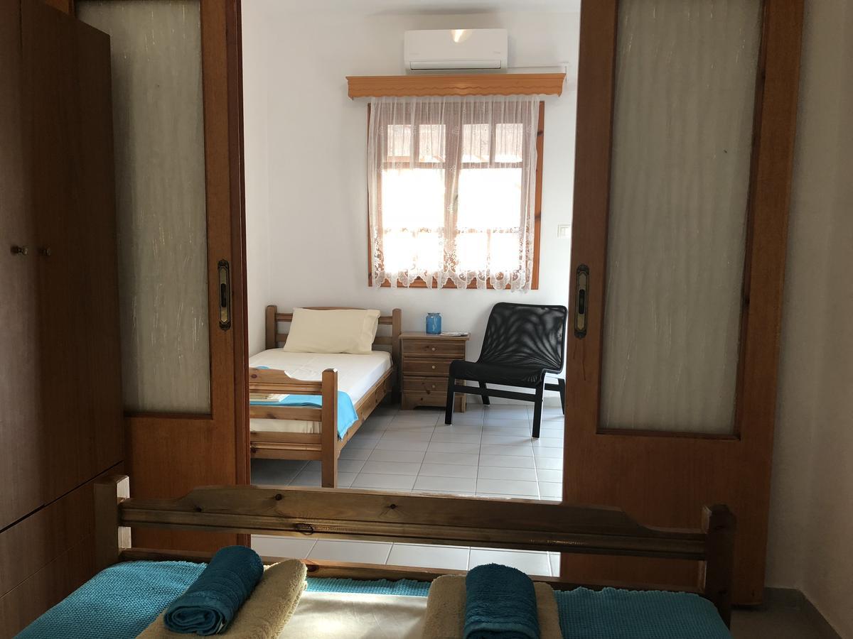 Mari * Agios Nikolaos (Chalkidiki)