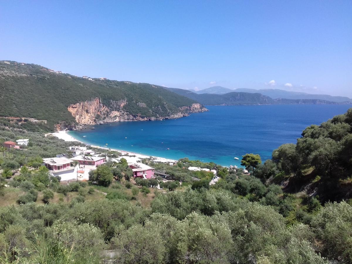 Fountas Studios Parga