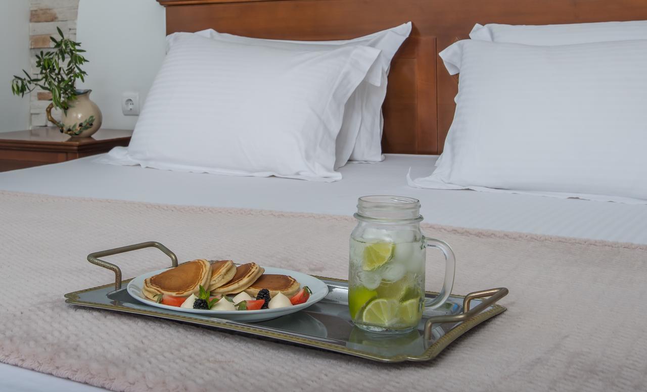 Naxos Palace 4*