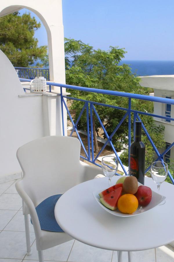 Karras Star Hotel
