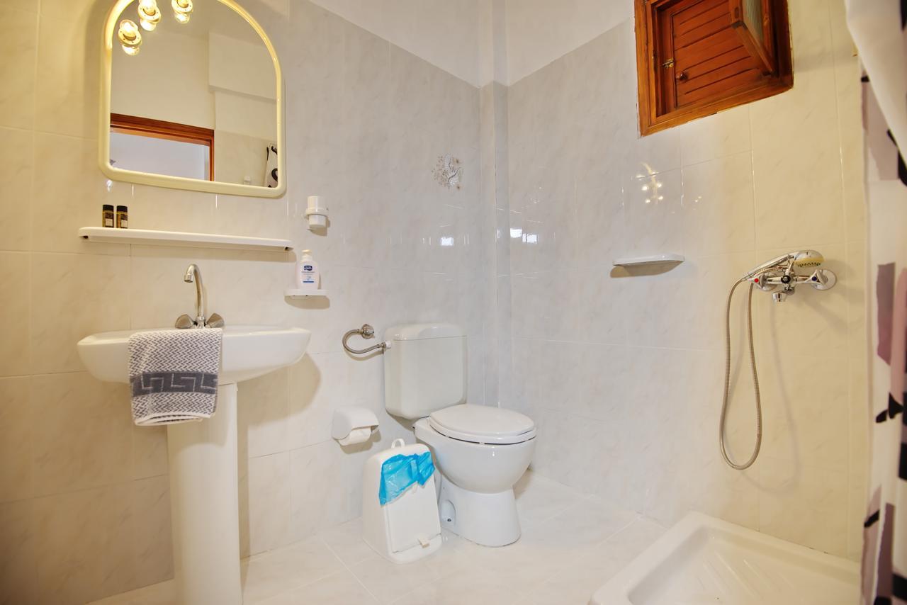 Andromeda Aparthotel 2*