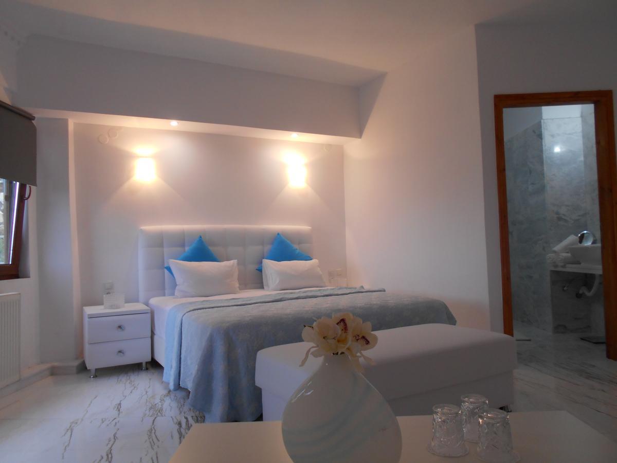 Hotel Kinira Beach Hotel