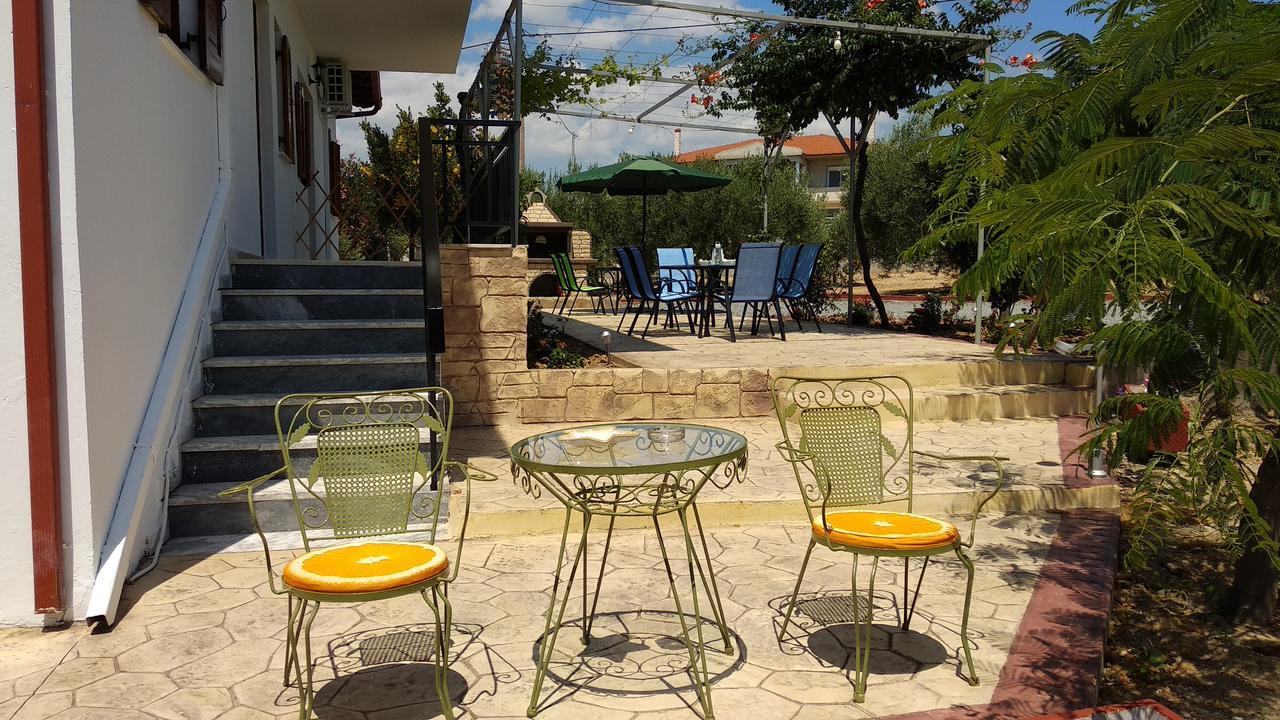 Holiday home Platanos *