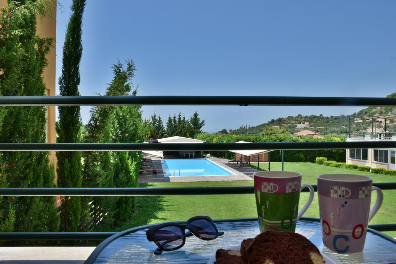 Anilio Plaza Aparthotel 4*