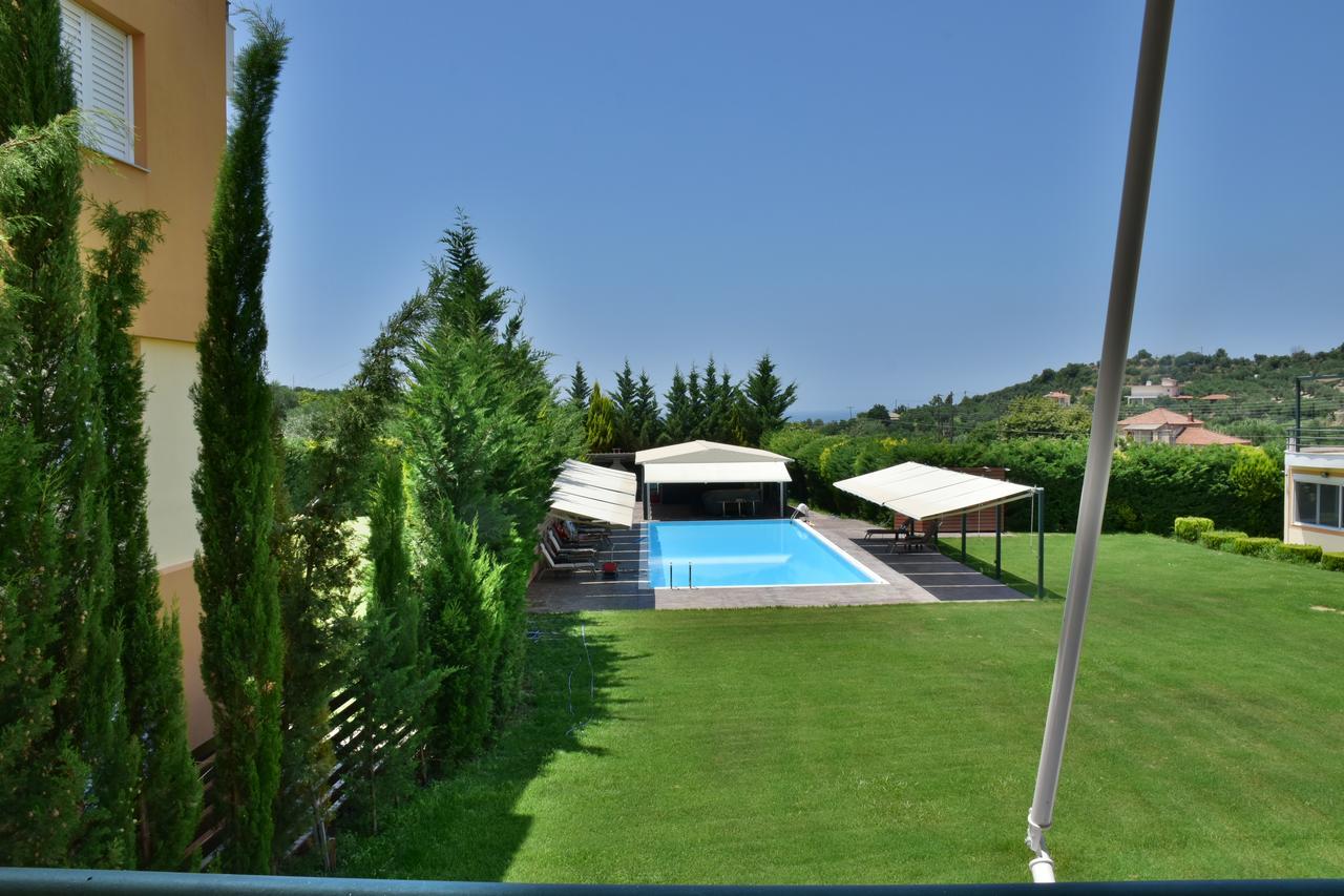 Anilio Plaza 4*