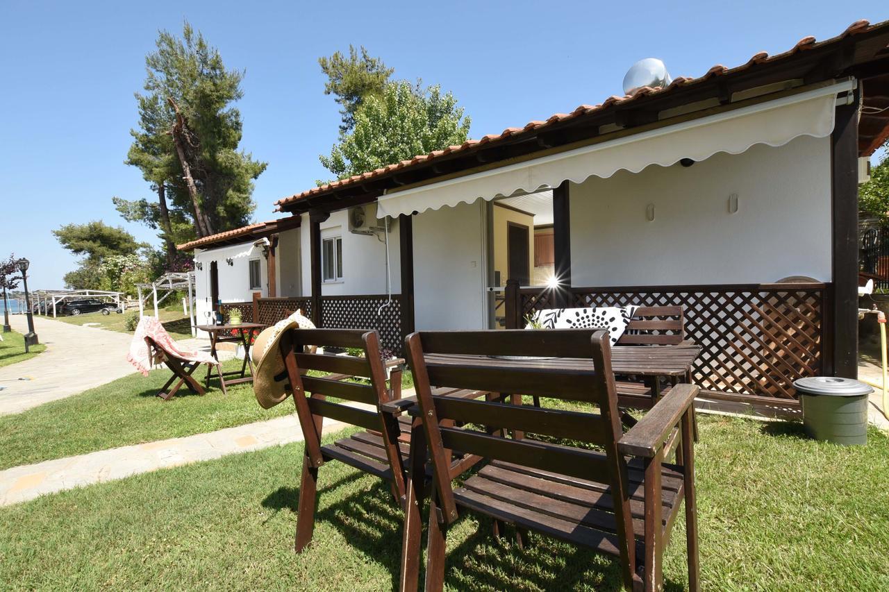 Haus Platanos & By The Sea Apartment *