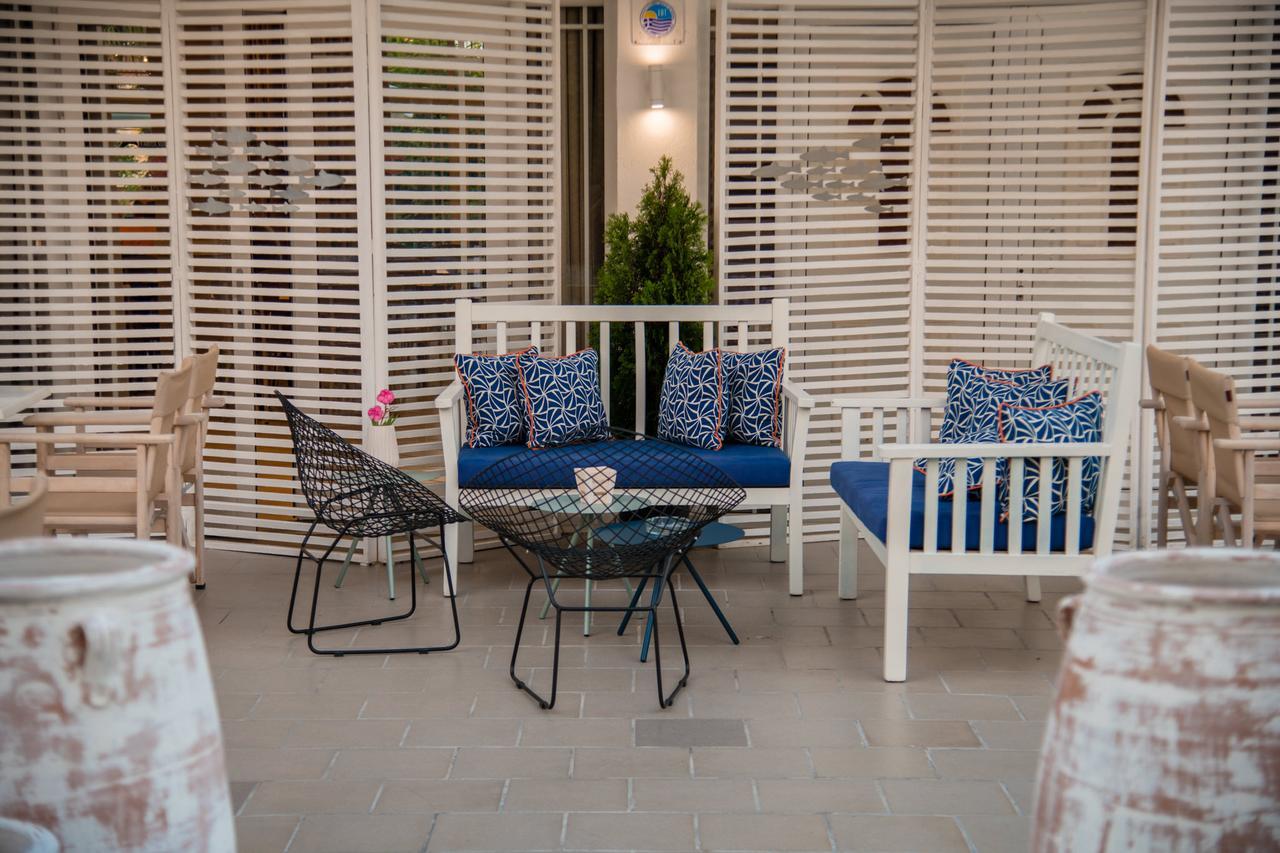 Hotel Athina 2*