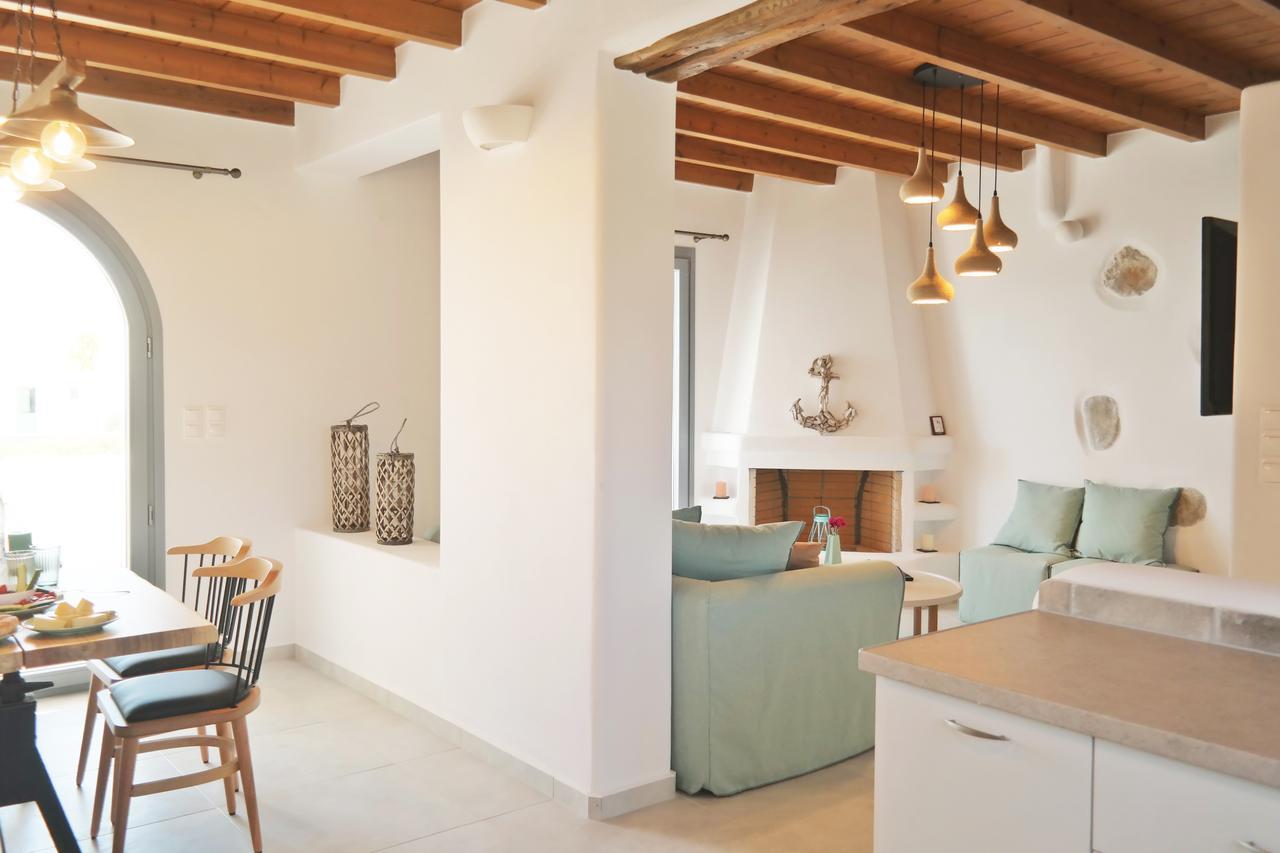Salinus Beachfront Private Pool Villa Plaka (Naxos)