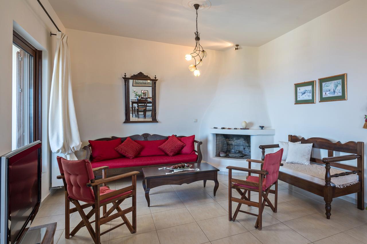 Sea Views At Anemomylos With Heated Pool, Ping Pong And Tennis Villa Agia Pelagia (Crete)