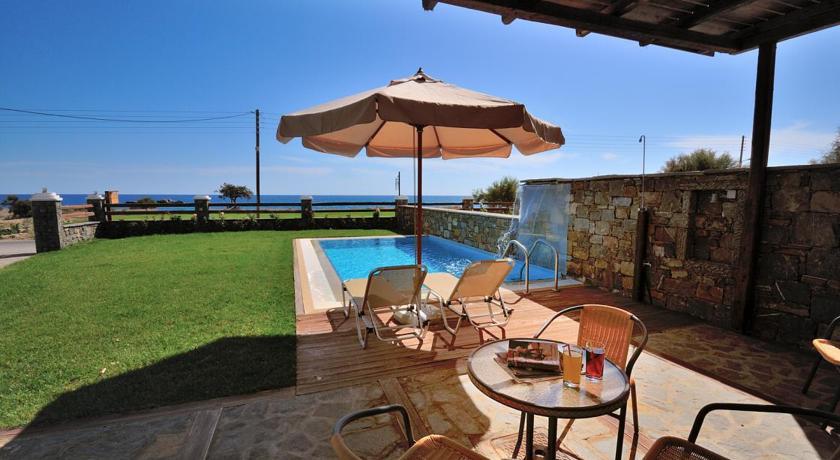 Horizon Line Villa *