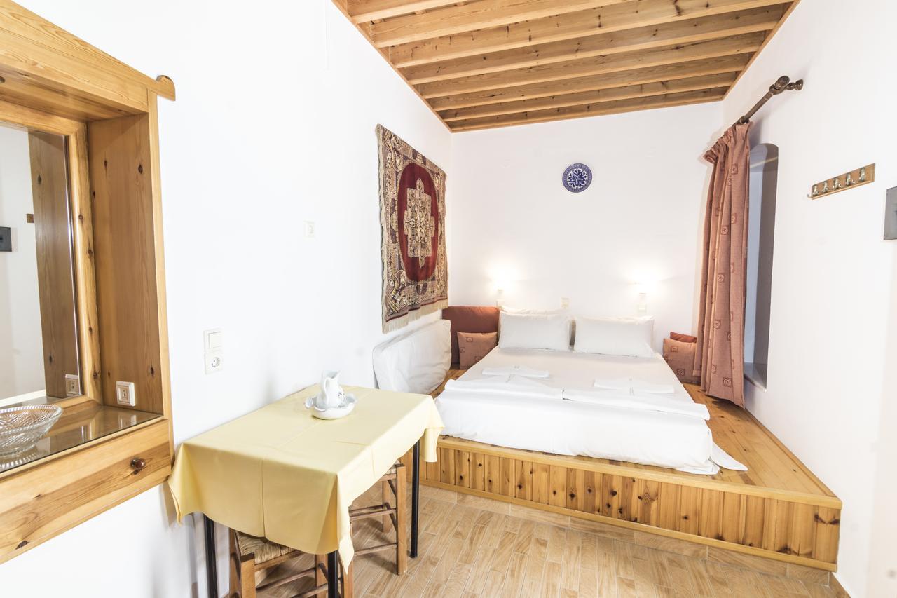 Mika Apartment