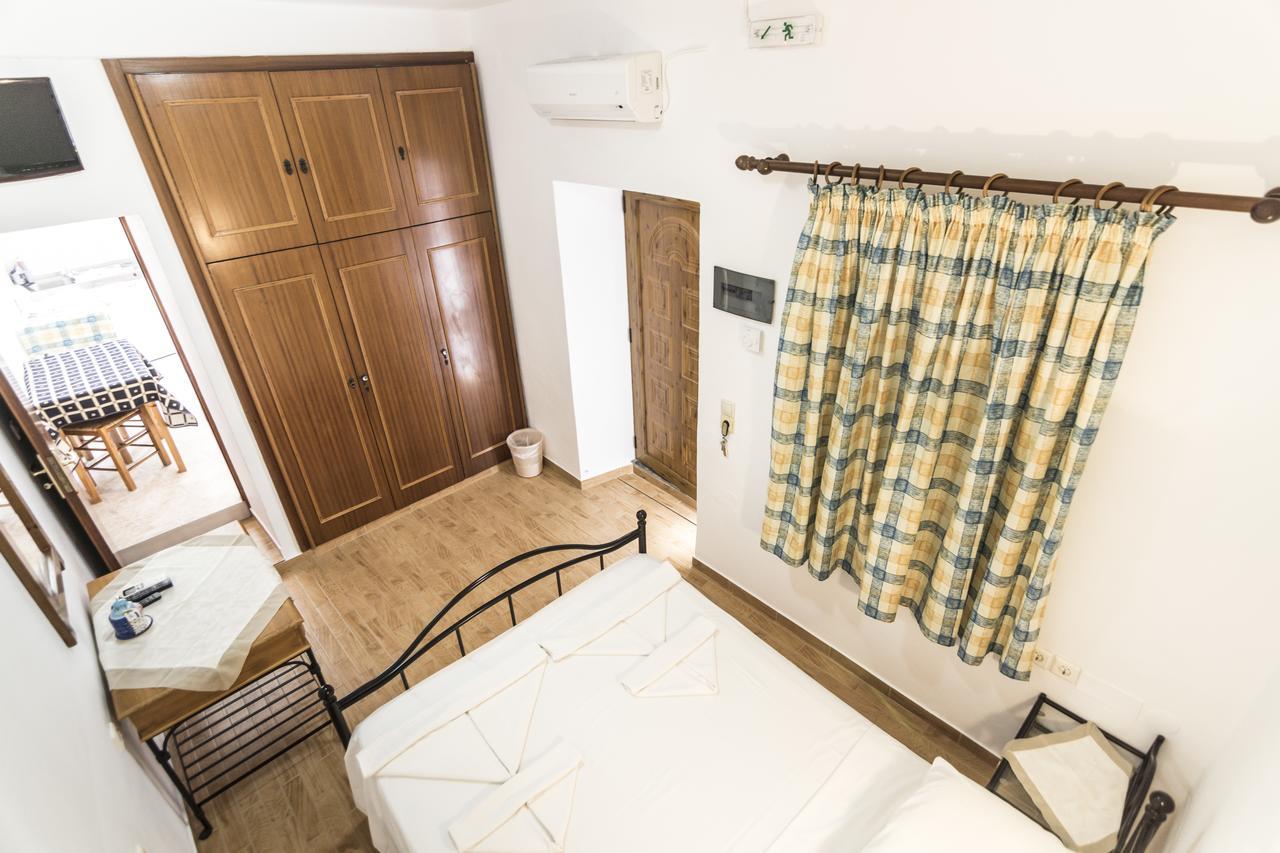 Mika Apartment