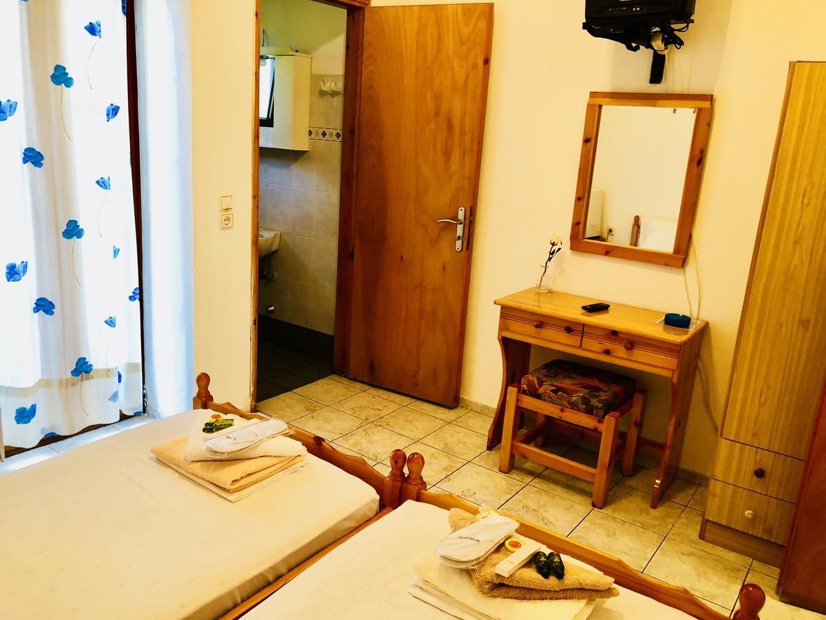 Olympia Guest house *
