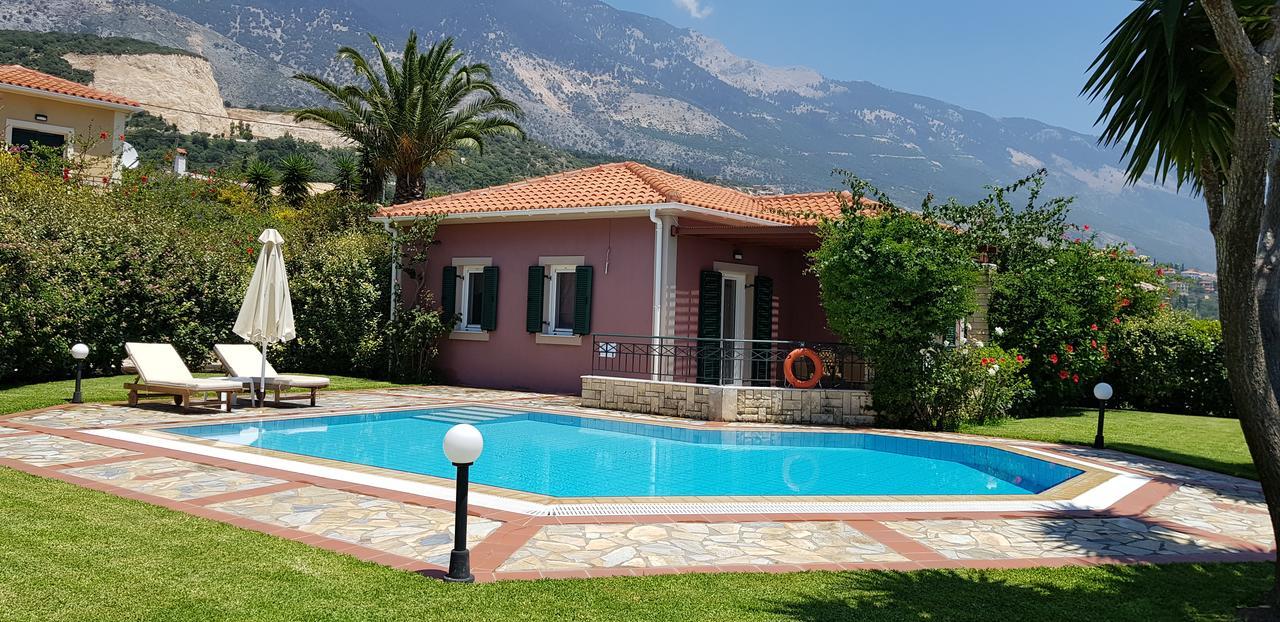 Trapezaki Villas Holiday home