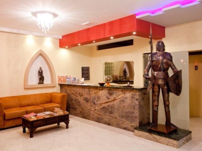 Castello Di Cavalieri Hotel
