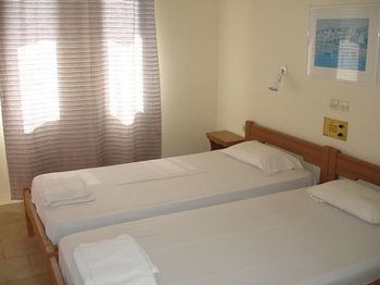 Hotel Zotis Agioi Apostoli (Crete)