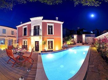 Hotel Archontiko Mountzouridi 4*