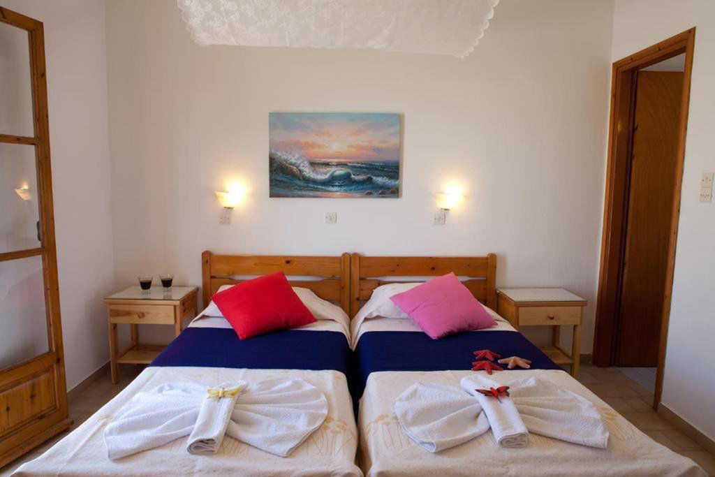 Cyclades Hotel