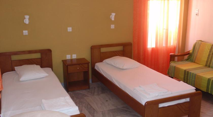 Smaragdi 3*