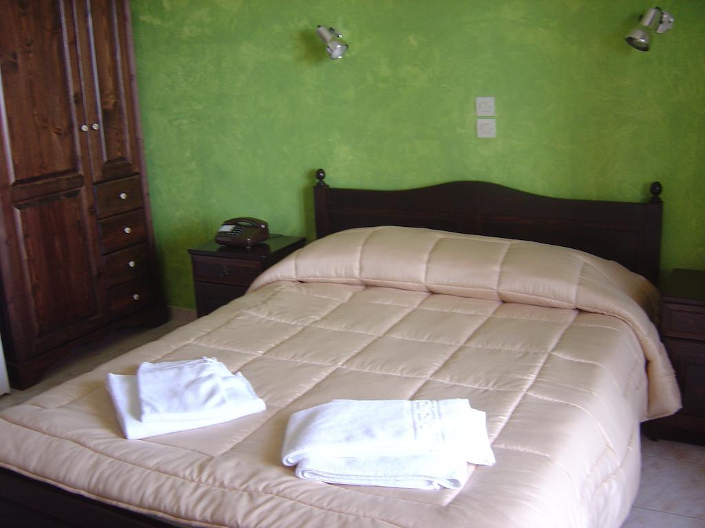 Porto Lourba 3* Galaxidi