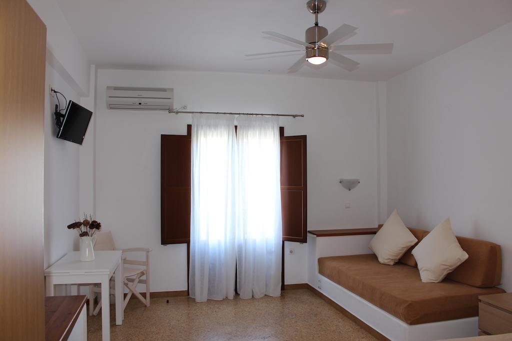 Kamari Hotel Kamares (Sifnos)