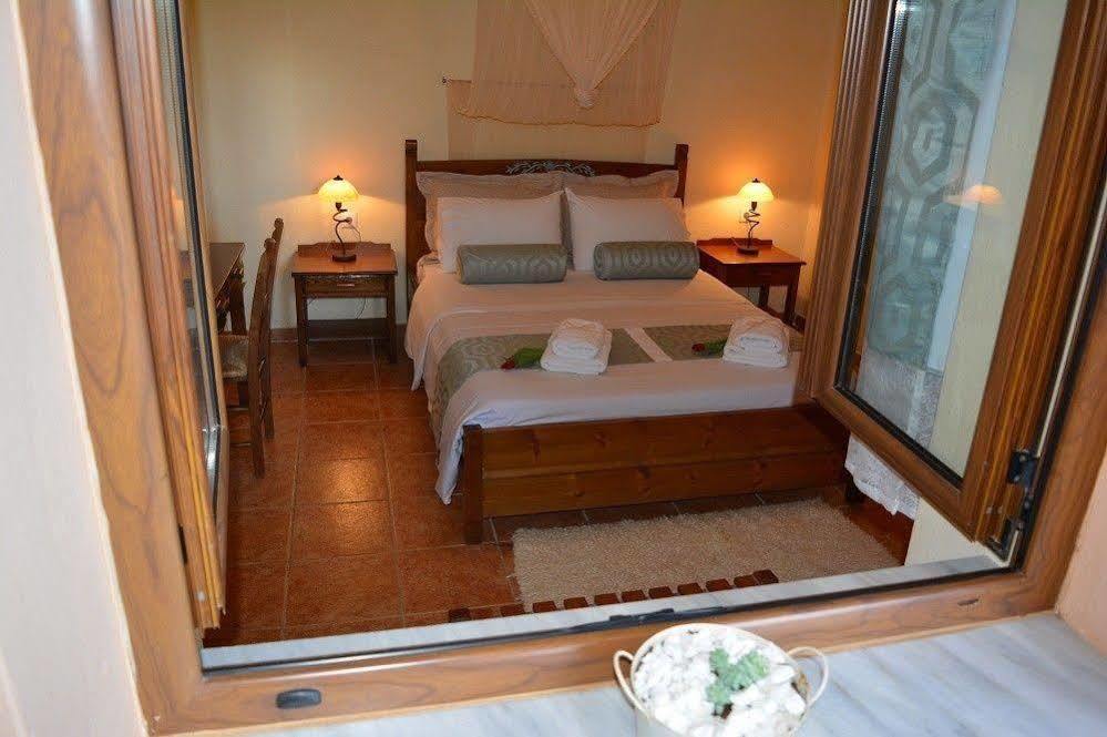 Elianthos Hotel