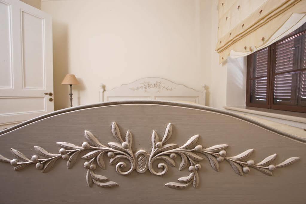 Aegean Diamonds Boutique * Loutraki (Skopelos)